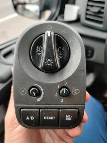 Jaguar dashboard button de fare 