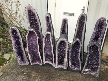 Amethist, Geode en Clusters, in diverse maten en prijs !! beschikbaar voor biedingen