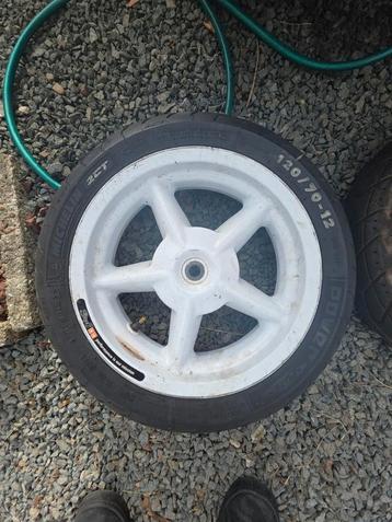 Brommer velgen  beschikbaar voor biedingen