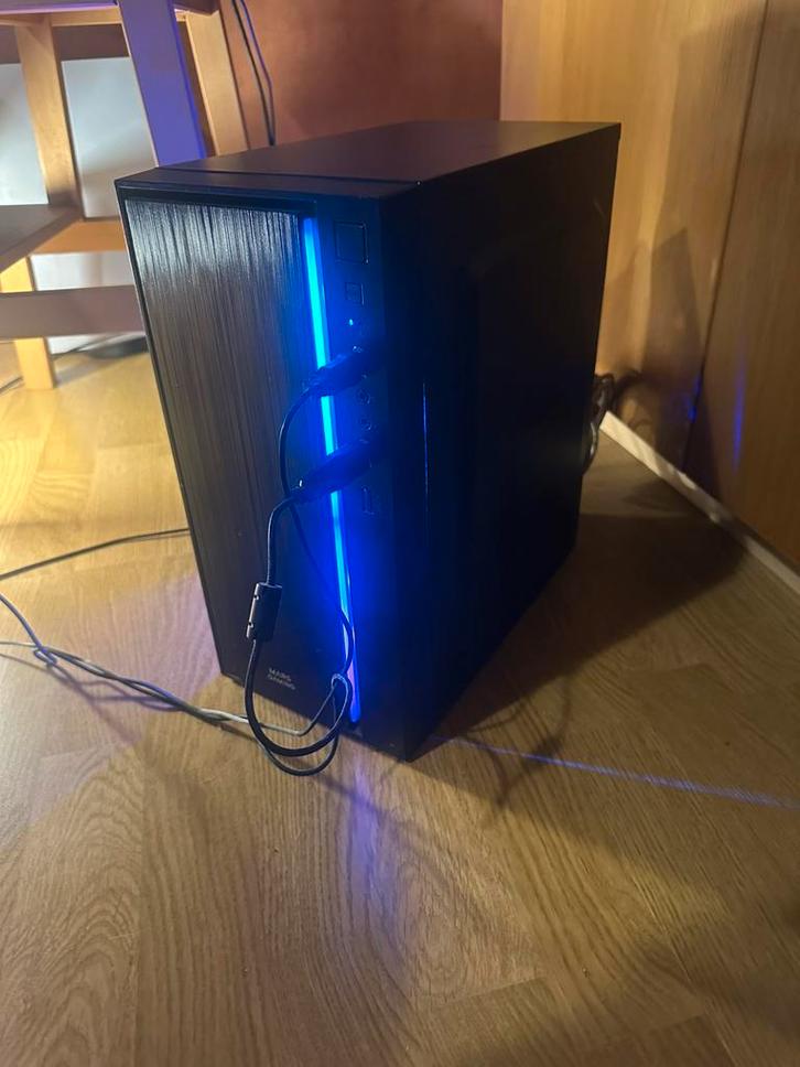 Game pc i5, Computers en Software, Desktop Pc's, Zo goed als nieuw, Ophalen