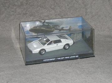 James Bond LOTUS ESPRIT      beschikbaar voor biedingen