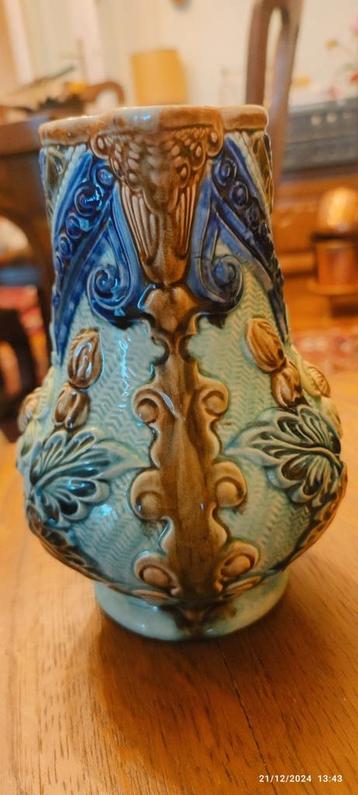 Vase/pichet en barbotine de Wasmuel, Enlèvement ou Envoi