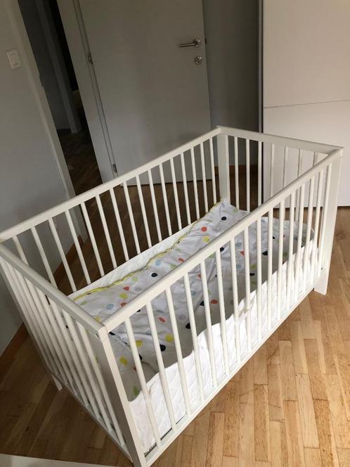 Babybedje wit Ikea (Gulliver), Kinderen en Baby's, Kinderkamer | Bedden, Zo goed als nieuw, Minder dan 140 cm, Minder dan 70 cm