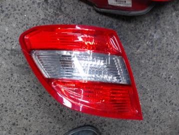Feu arrière gauche Mercedes S204 BK 2007-2010 LP/14888 beschikbaar voor biedingen