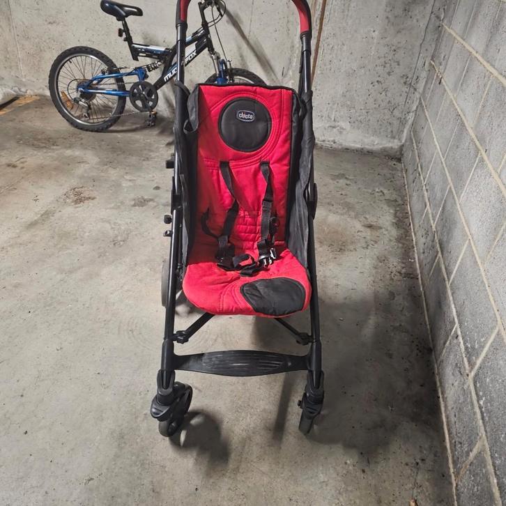 Poussette Chicco – compacte et légère – 15 €, Enfants & Bébés, Poussettes & Combinaisons, Utilisé, Poussette, Autres marques, Enlèvement