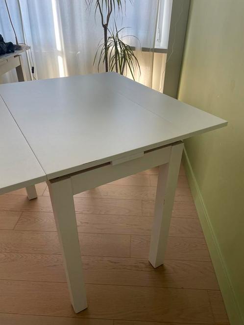 Uitschuifbare tafel / bureau Ikea (2e ook verkrijgbaar), Maison & Meubles, Bureaux, Bureau, Enlèvement ou Envoi