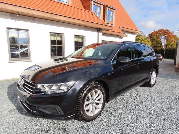 Volkswagen Passat Variant Passat Variant 1.6 TDI SCR DSG 115, Auto's, Volkswagen, Bedrijf, Te koop, Passat, ABS, Achteruitrijcamera