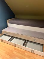 Bed (2 slaapplaatsen) + extra opbergruimten, Ophalen, Lattenbodem