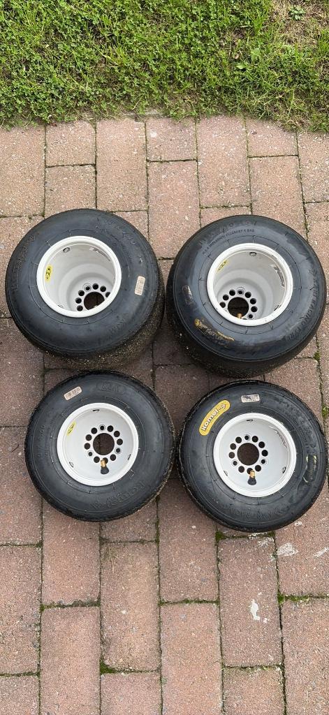 AMV 9f Kart velgen, Sport en Fitness, Karting, Zo goed als nieuw, Onderdelen Kart, Ophalen