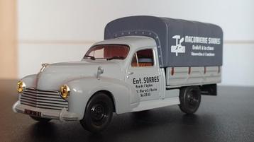 1/43 Peugeot 302 Pick-up Maçonnerie Soares beschikbaar voor biedingen