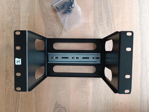 Hirschmann DIN RAIL 10 INCH, Hobby en Vrije tijd, Elektronica-componenten, Nieuw, Ophalen of Verzenden