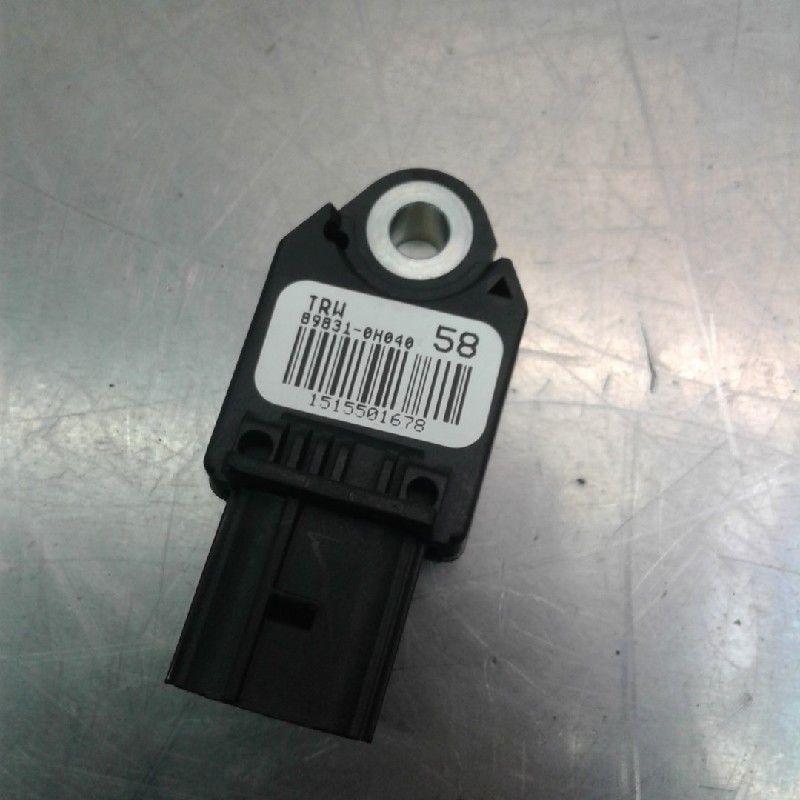 CAPTEUR AIRBAG Toyota Aygo (B40) (|898310H040|), Utilisé, Toyota