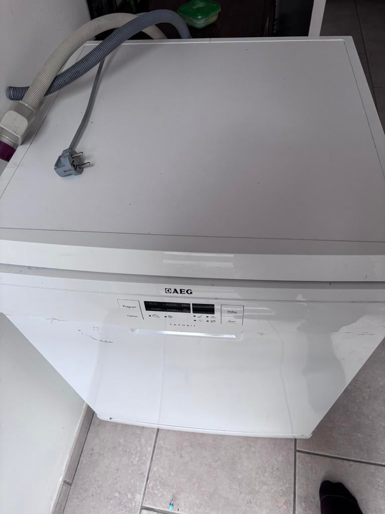 Afwasmachine AEG, Elektronische apparatuur, Vriezers en Diepvrieskisten, Ophalen, Zo goed als nieuw