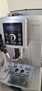 Delonghi koffiemachine met cappuccino en GARANTIE, 10 kopjes of meer, Koffiemachine, Ophalen of Verzenden, Afneembaar waterreservoir