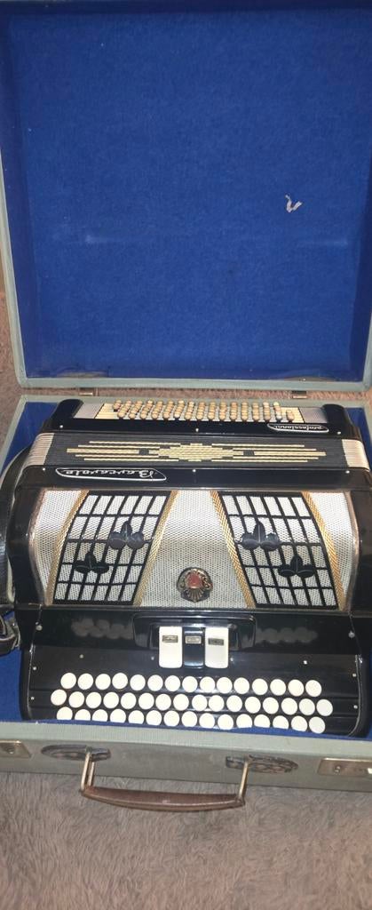 Mooie antieke accordeon., Enlèvement ou Envoi