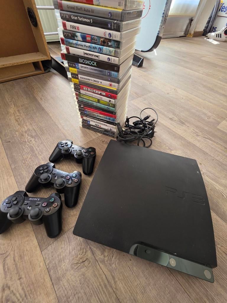 Playstation 3 met 30 spellen en 3 controllers, Games en Spelcomputers, Spelcomputers | Sony PlayStation 3, Ophalen