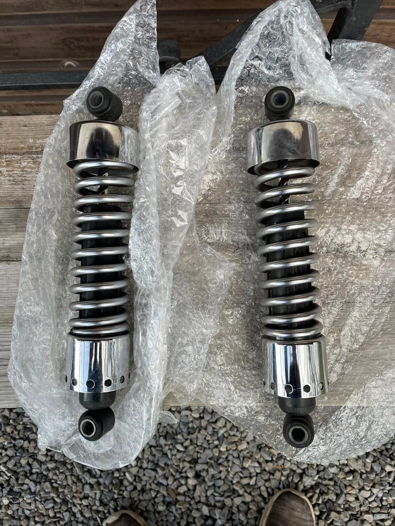 Amortisseurs pour harley davidson dyna et sporsteur, Vélos & Vélomoteurs, Pièces de cyclomoteur | Scooters, Enlèvement ou Envoi