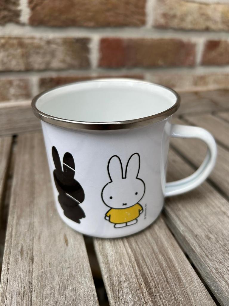 EMAILLE MOK MET NIFFY-SILHOUET, Antiek en Kunst, Antiek | Email, Ophalen of Verzenden