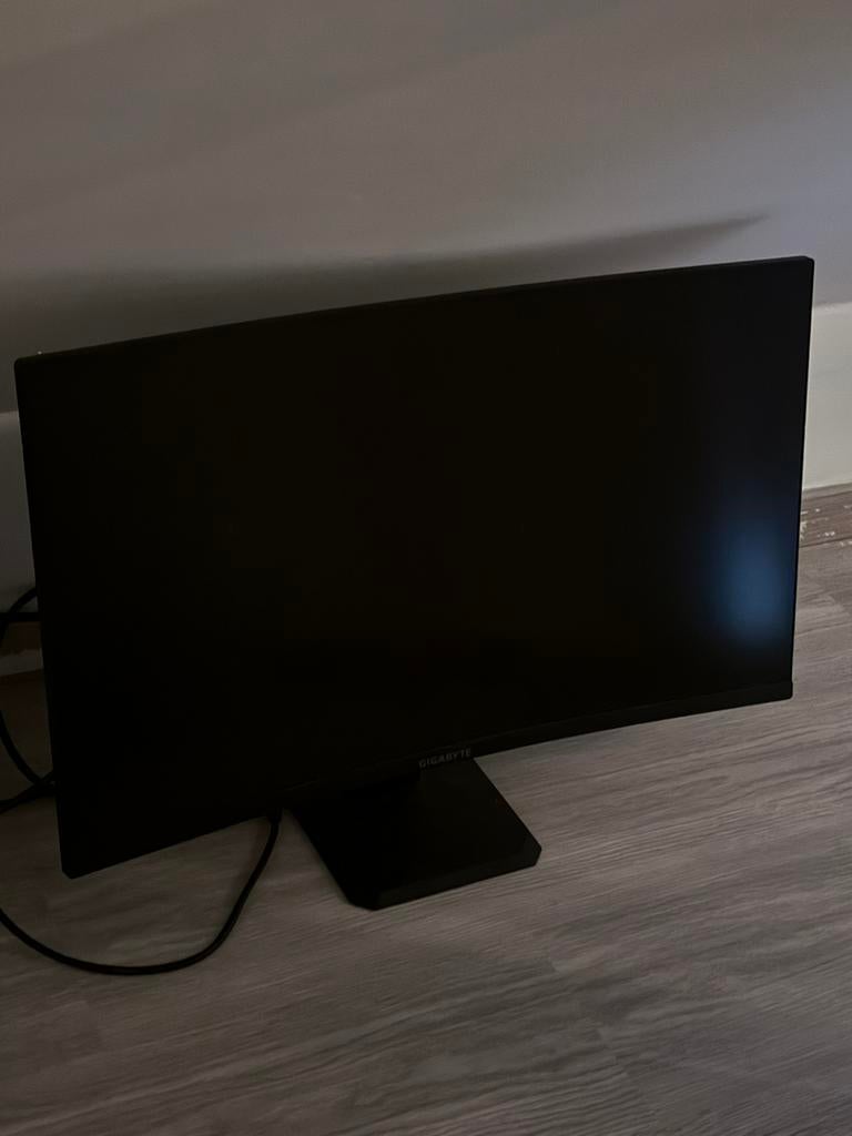 Gaming monitor curved 165hz 27inch 2k, Computers en Software, Ophalen, Zo goed als nieuw