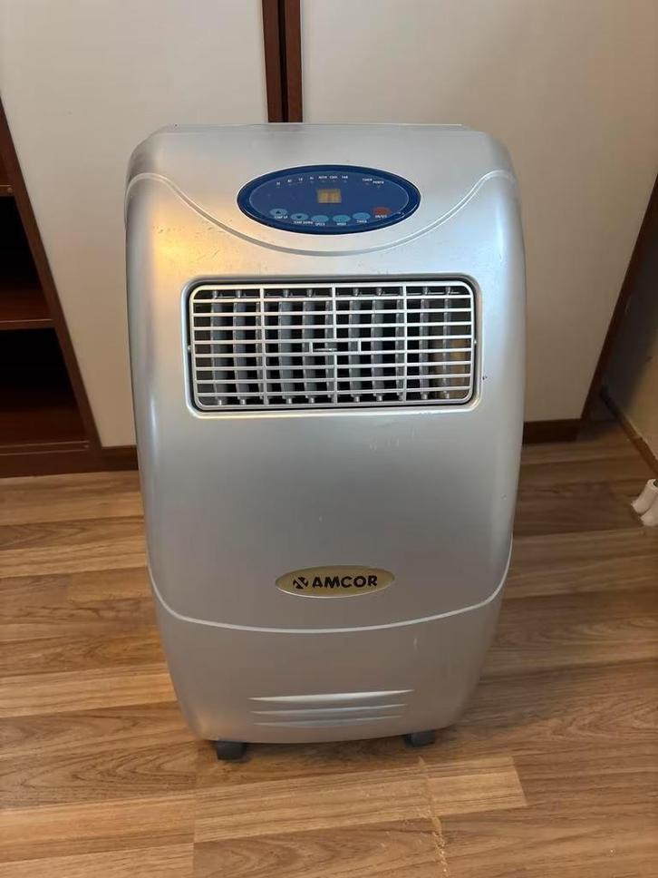 ️ Climatiseur mobile AMCOR 2,4 kW, Electroménager, Climatiseurs, Utilisé, Climatiseur mobile, Moins de 60 m³, 3 vitesses ou plus