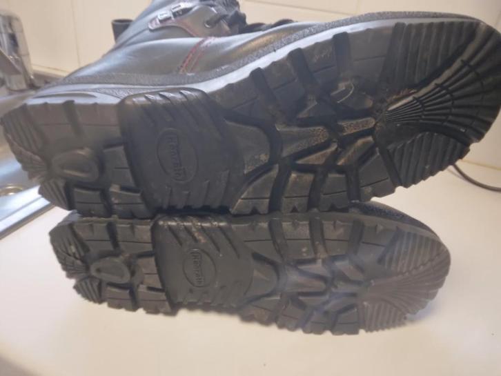 Zeer kwaliteitse werkschoen van het merk Sympatex m43, Doe-het-zelf en Bouw, Veiligheidskleding, Zo goed als nieuw, Ophalen of Verzenden