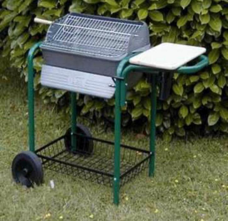 Verrijdbaar houtskool bbq (zwaar), Tuin en Terras, Houtskoolbarbecues, Gebruikt, Ophalen