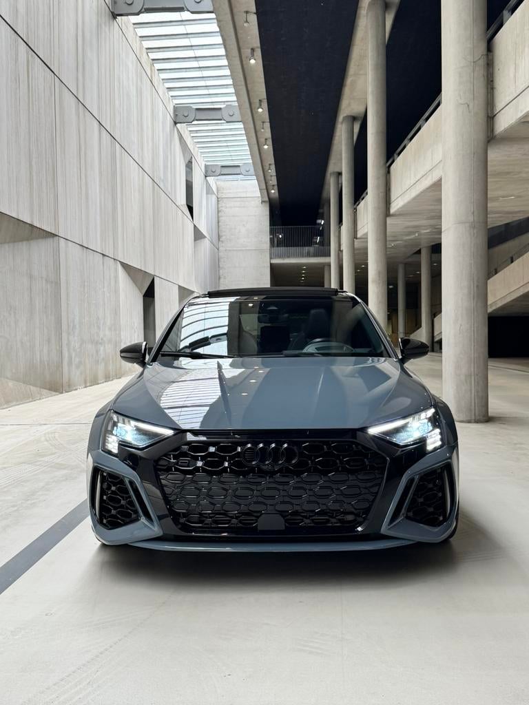 Audi RS3 Berline 2023 – Keymora Grey – 400ch – Garantie Audi, Autos, Audi, Entreprise, RS3, Caméra 360°, ABS, Caméra de recul