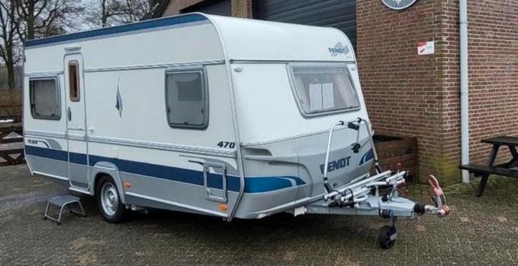 Fendt platin 470, Caravans en Kamperen, Caravans, Particulier, tot en met 4, 1000 - 1250 kg, Rondzit, Fendt, Frans bed, Disselslot