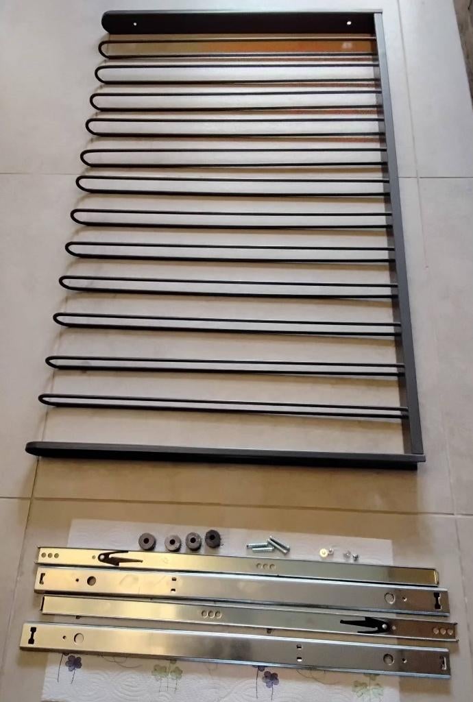 Broekenhanger voor Ikea kleerkast, Ophalen of Verzenden, Zo goed als nieuw, Metaal