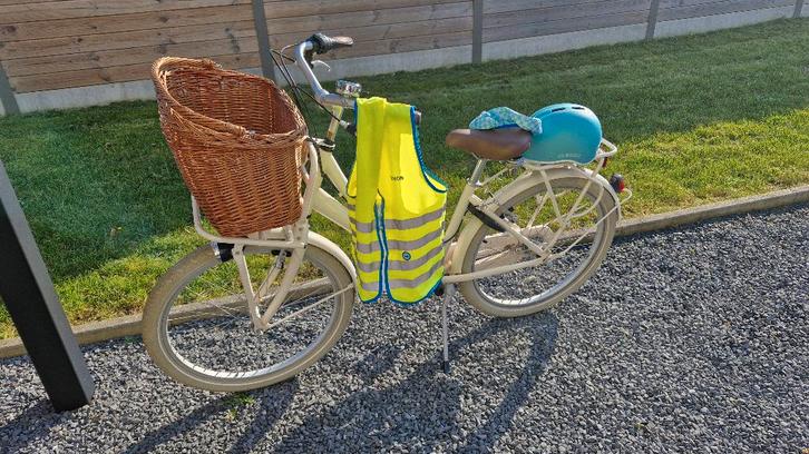 Beige kinderfiets, Vélos & Vélomoteurs, Vélos | Vélos pour enfant, Utilisé, 20 pouces ou plus, Enlèvement