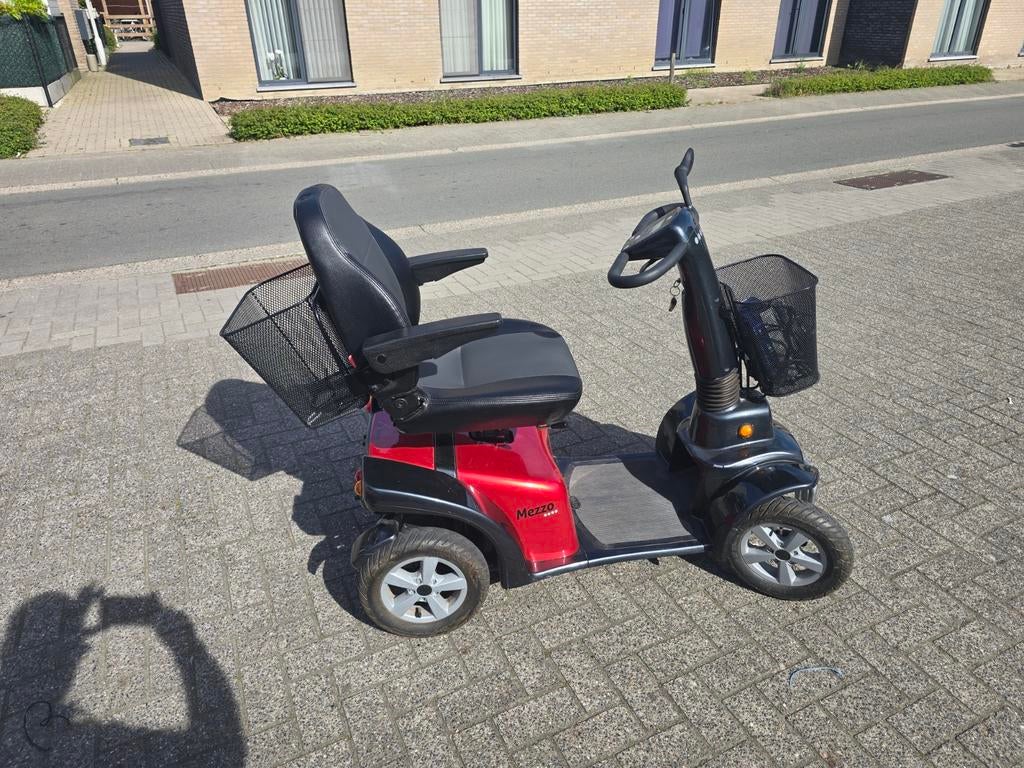 Scootmobiel mezzo 4 ....top mooi ! Bouwjaar 2023, Ophalen