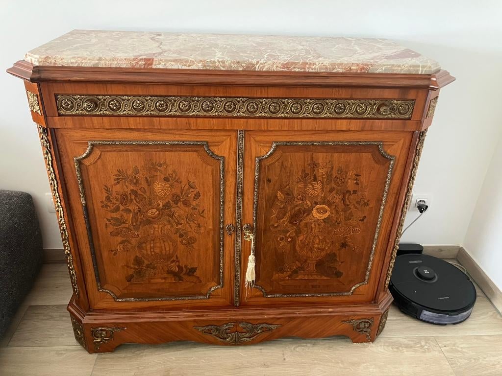 antieke kast Louis XVI stijl, Ophalen