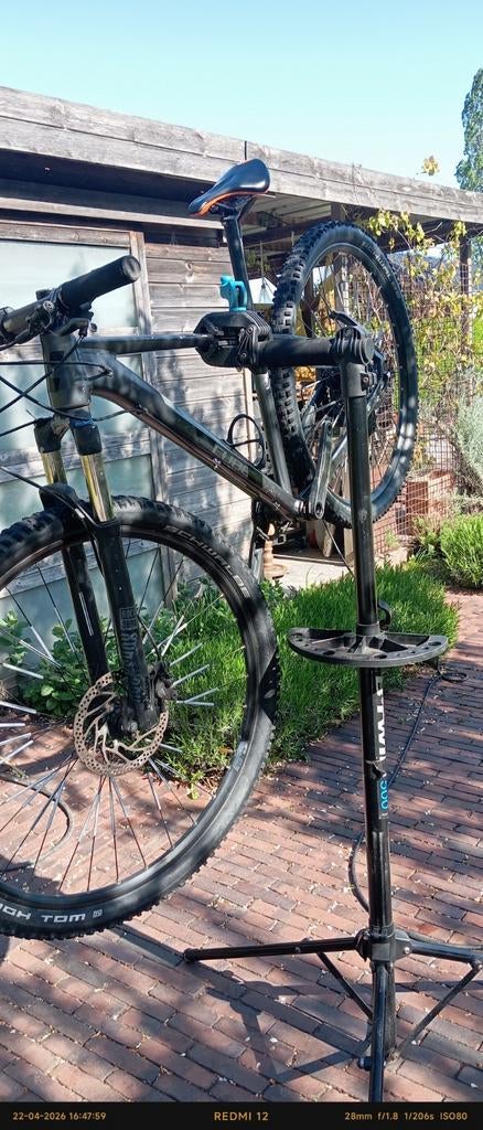 Cube hp acid 17 inch, Vélos & Vélomoteurs, Vélos | Hommes | Vélos de sport & Vélo de randonnée, Autres marques, 10 à 15 vitesses