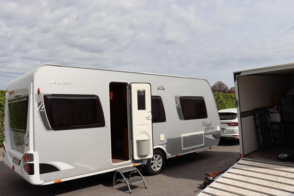 Dethleffs caravan Magic Edition, Grand lit, Jusqu'à 4, Particulier, Dethleffs