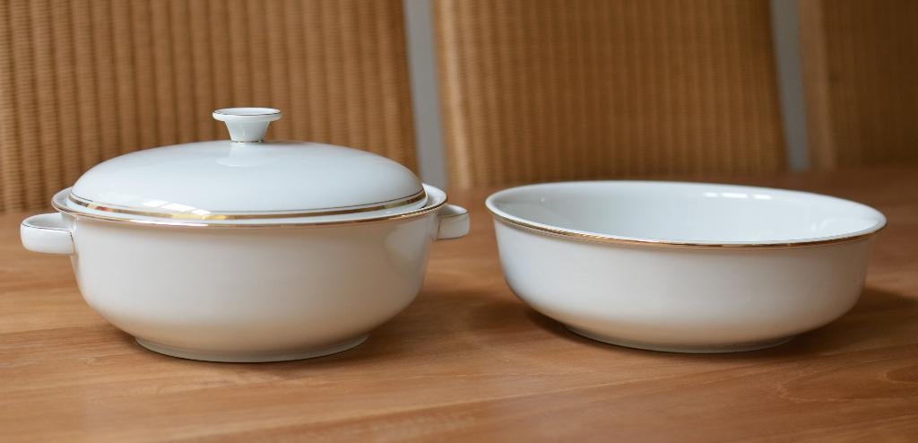 2 GROTE ARZBERG (BAYERN) PORSELEINEN GERECHTSKOMMEN, Maison & Meubles, Cuisine | Vaisselle, Enlèvement, Porcelaine, Récipient(s)