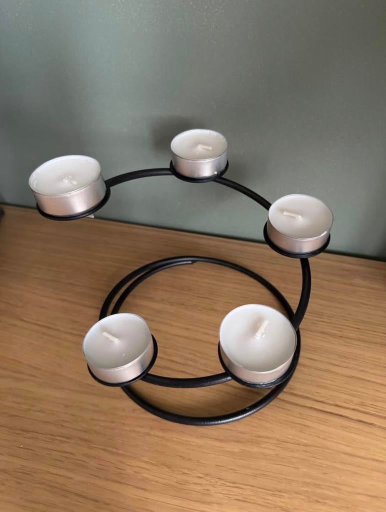 Zwarte metalen kaarshouder voor 5 kaarsen, Zwart, Ophalen of Verzenden, Zo goed als nieuw, Metaal