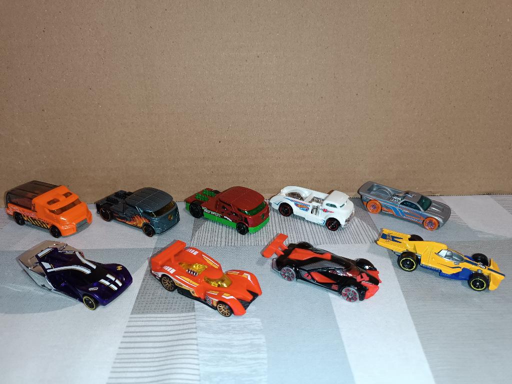 Hot Wheels - Hotwheels Muscle Cars Daytona - Circuit Racing, Ophalen of Verzenden, Zo goed als nieuw