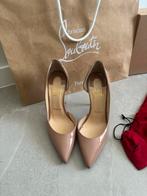 Christian Louboutin, Vêtements | Femmes, Autres couleurs, Chaussures à haut talons, Enlèvement, Porté