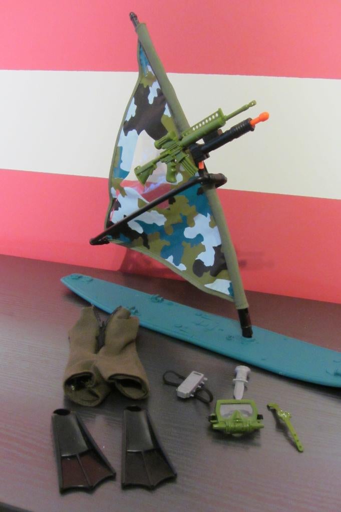 Action Man Ocean Enforcer WindSurfer 1994, Kinderen en Baby's, Speelgoed | Actiefiguren, Zo goed als nieuw, Ophalen of Verzenden