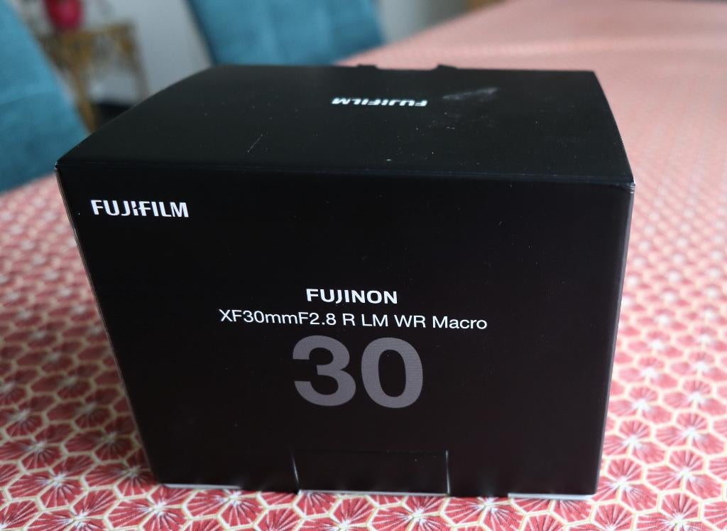 Fujifilm XF 30mm f2.8 R LM WR Macro noir, TV, Hi-fi & Vidéo, Photo | Lentilles & Objectifs, Comme neuf, Objectif macro, Enlèvement