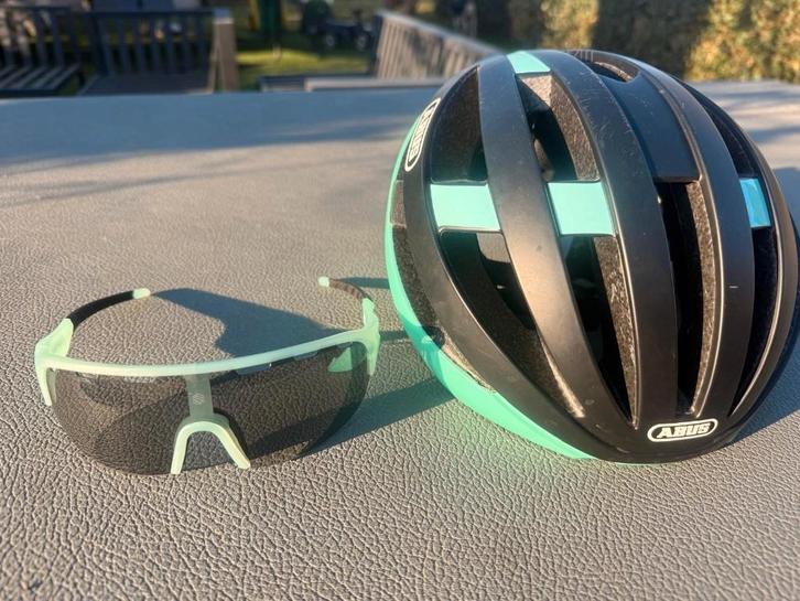 fietshelm en bril, Fietsen en Brommers, Fietsaccessoires | Fietshelmen, Ophalen