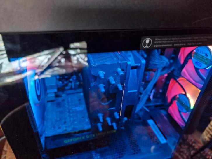 Gaming-pc i5-11400F GTX 1660 Super 16 GB RAM 500, Computers en Software, Desktop Pc's, Zo goed als nieuw, 4 Ghz of meer, SSD, 16 GB