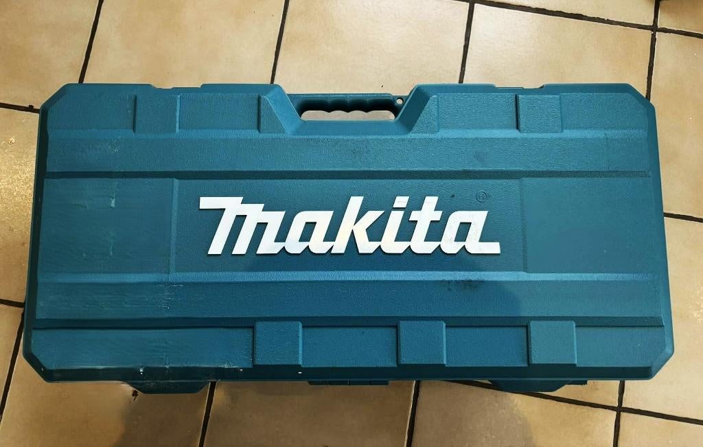 Makita . Grote en kleine Haakse slijper. Nieuw in koffer, Ophalen, Nieuw, 1000 watt of meer, Haakse handslijpmachine