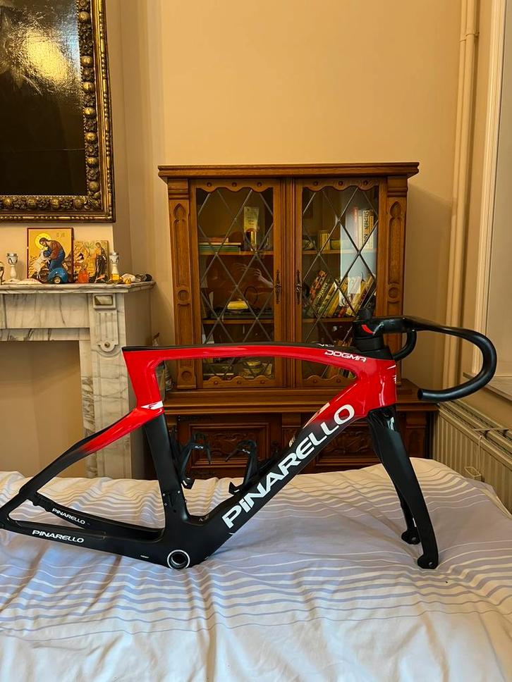 Pinarello dogma f 54, Vélos & Vélomoteurs, Vélos | Vélos de course, Comme neuf, Hommes, Autres marques, Plus de 20 vitesses, 28 pouces