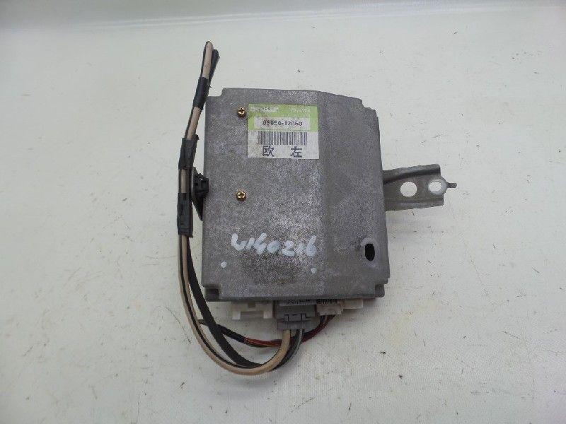 ORDINATEUR DIRECTION ASSISTEE Toyota Corolla Wagon (E12), Utilisé, Toyota