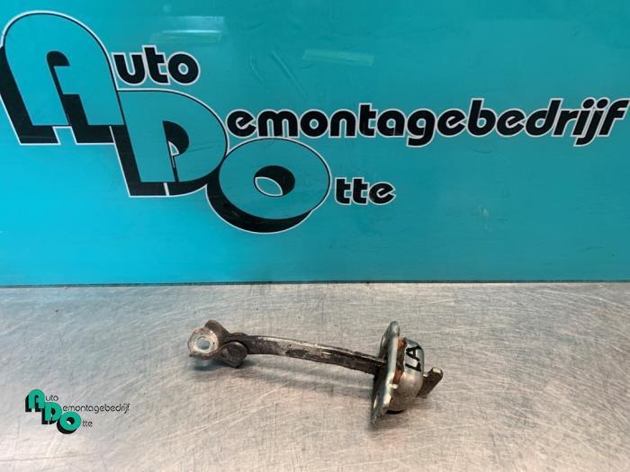 Deurvanger 4Deurs links-achter van een Citroen C1 (C1 08-), Auto-onderdelen, Carrosserie, Citroën, Gebruikt, 3 maanden garantie