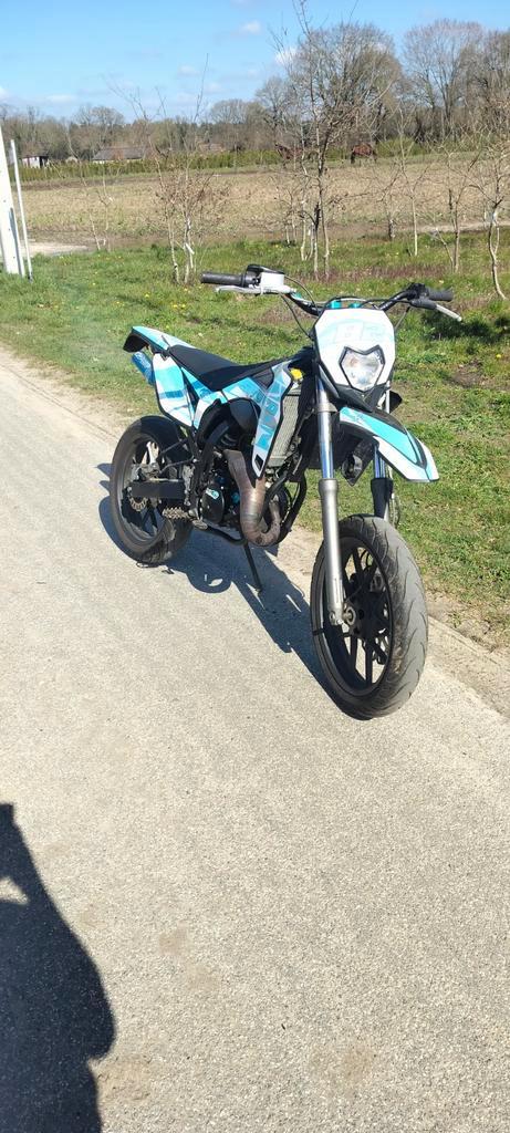 Sherco SM50 77cc Athena, Fietsen en Brommers, Brommers | Overige merken, Ophalen