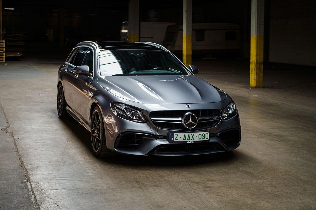 Mercedes E63 AMG Break en parfait état !, Cuir, Argent ou Gris, Achat, Entreprise