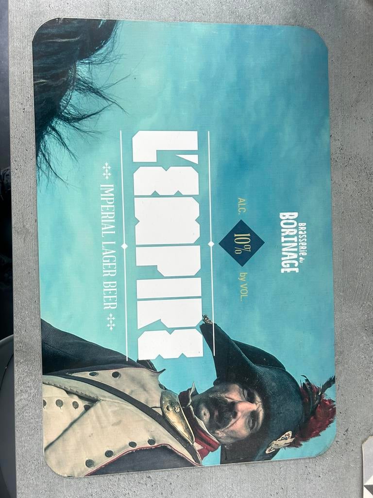 Plaque metal l’Empire, Enlèvement, Comme neuf