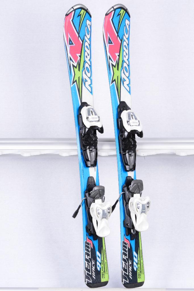 Skis pour enfants 70 90 100 110 NORDICA TEAM RACE J, cadre, Sports & Fitness, Ski & Ski de fond, Utilisé, Skis, Nordica, Carving